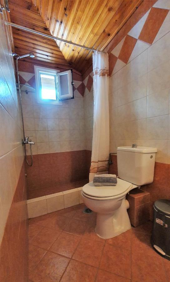 Rodon Garden Centre Otel Sarti Dış mekan fotoğraf